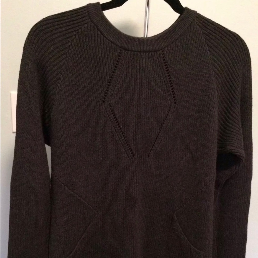 Lululemon sweater